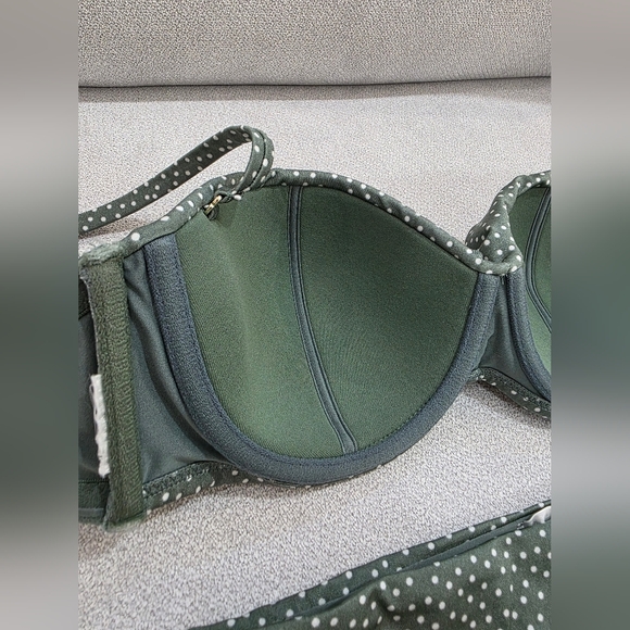 H&M Green Polka Dot Bikini Set - Picture 11 of 16